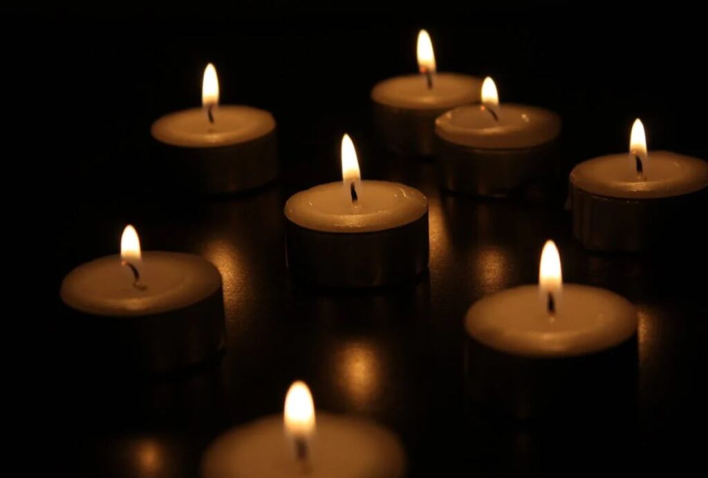 Francis W Ryan Obituary