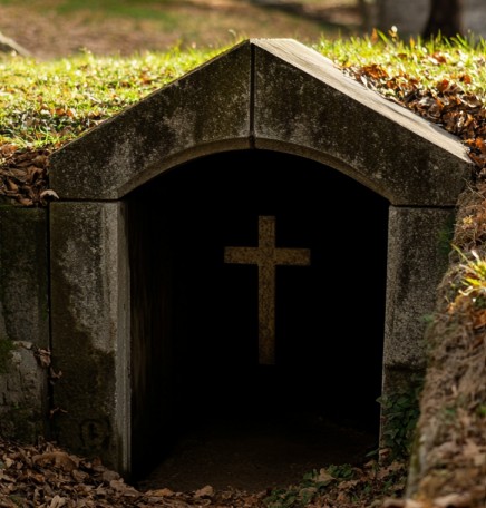 Choosing Burial Vault with Cremation Services Johnstown, PA